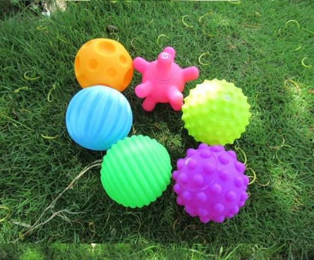 Bóng kích thích giác quan