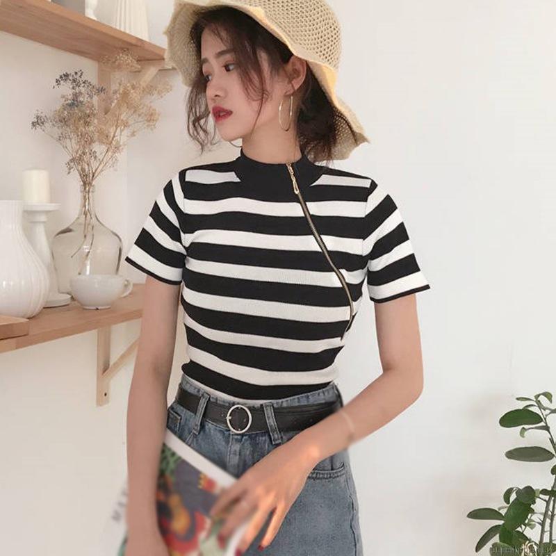 Áo Thun Nữ Tay Ngắn Sọc Ngang Thời Trang