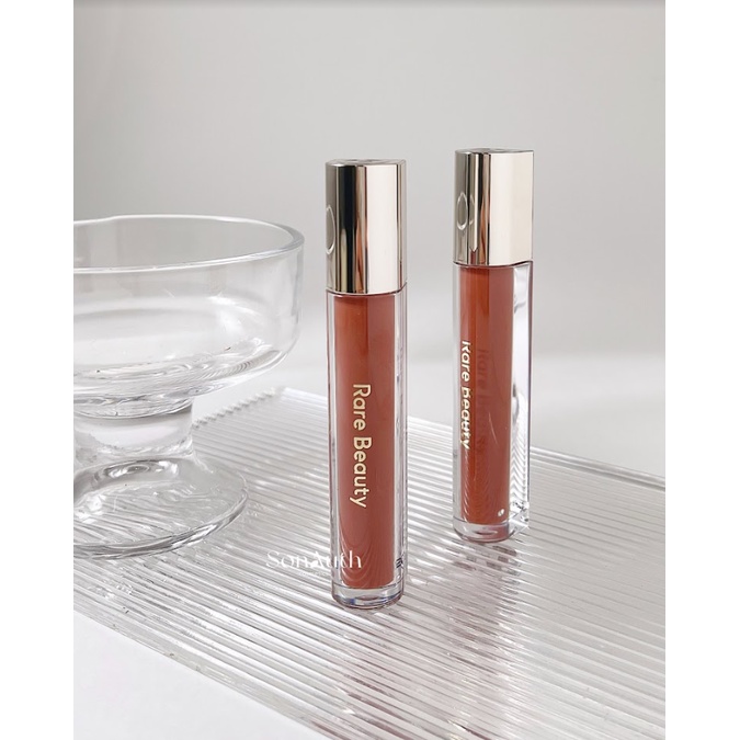 Son bóng dưỡng Rare Beauty Stay Vulnerable Glossy Lip Balm
