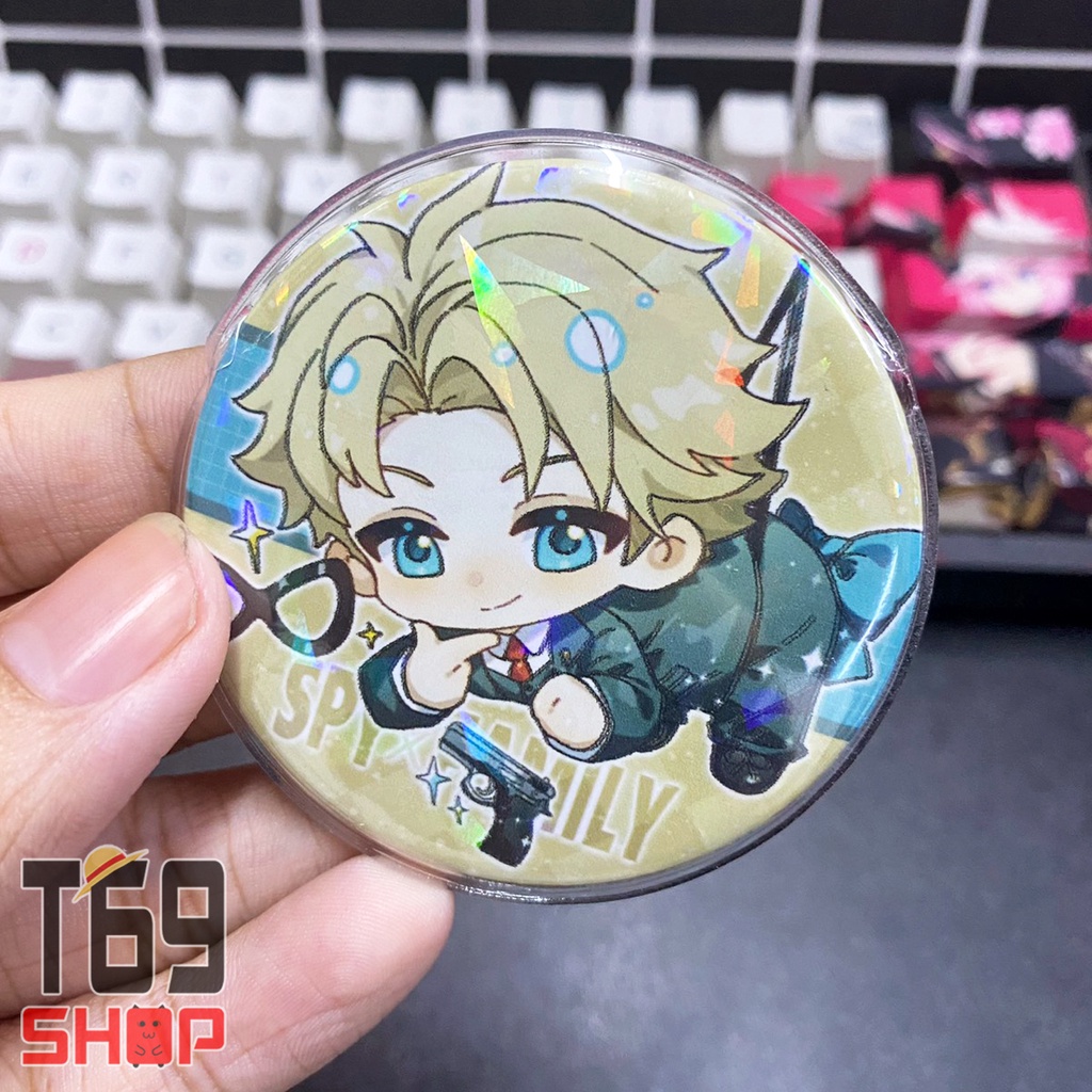 Huy hiệu anime Spy x Family có hiệu ứng lấp lánh