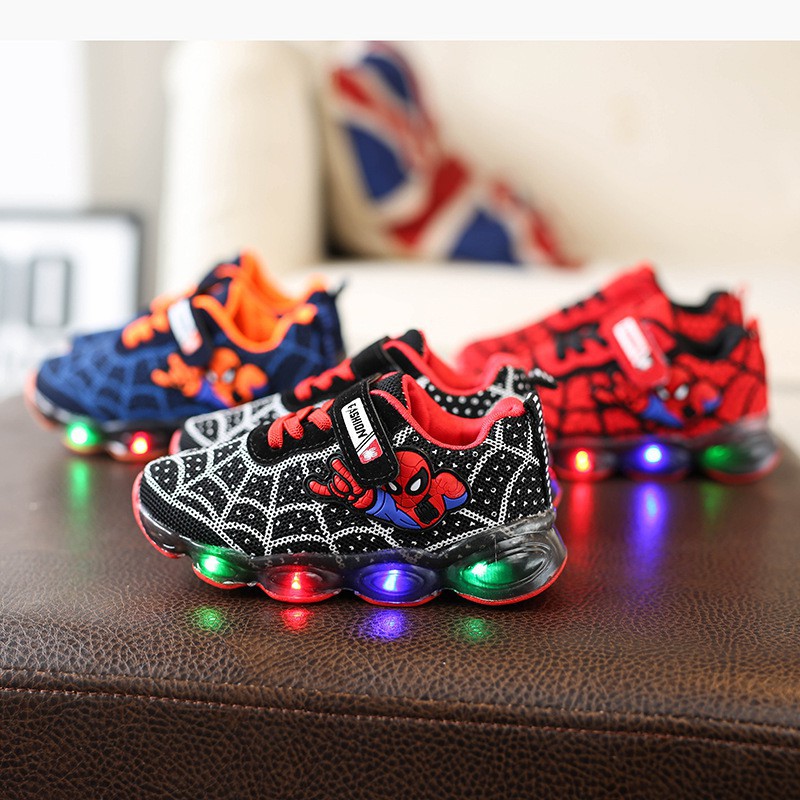 Giày thể thao có đèn LED phát sáng phong cách người nhện