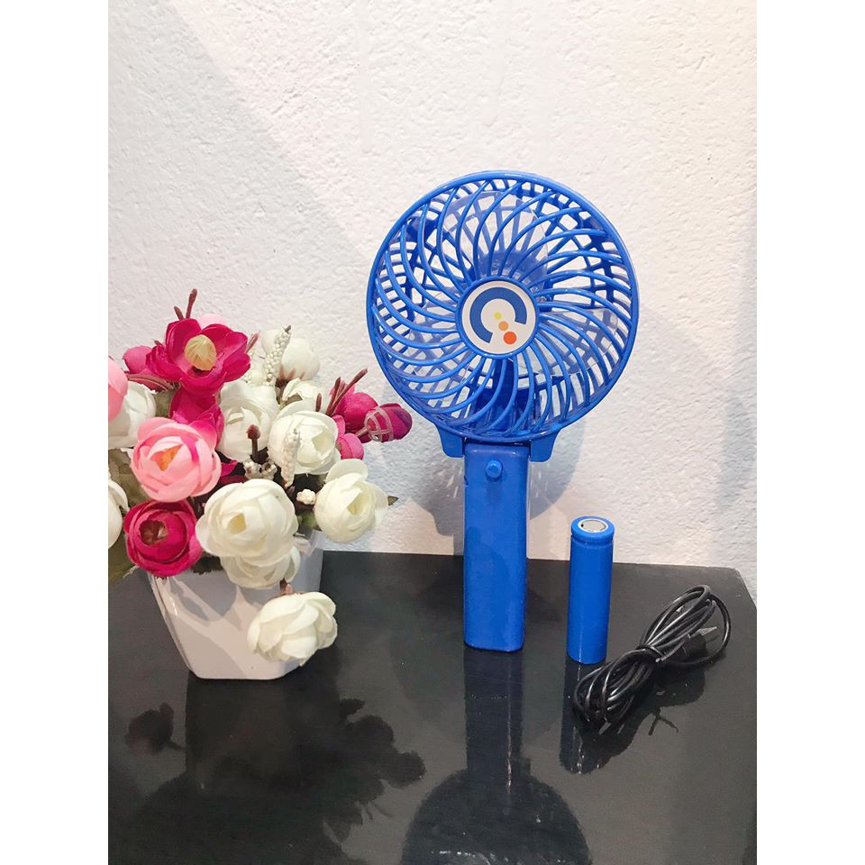 Quạt mini sạc pin TC 011H