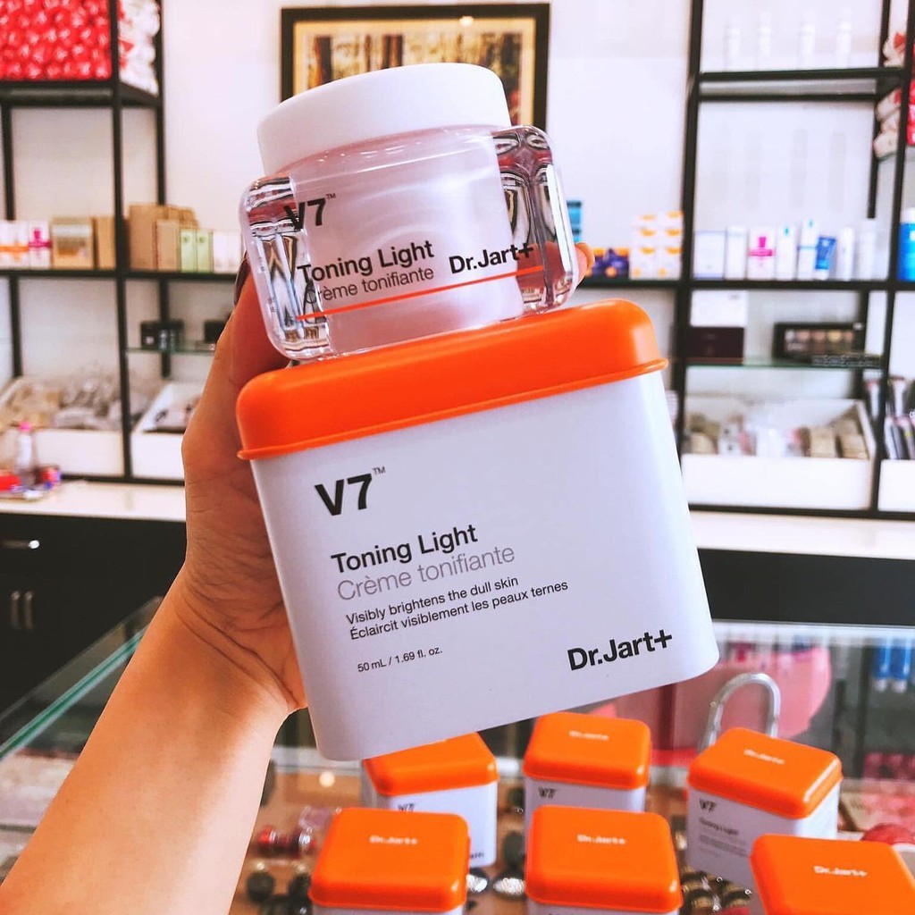 Kem Dưỡng V7 Dưỡng Trắng Và Tái Tạo Da Toning Light Dr.Jart+