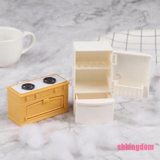 Mô hình tủ lạnh đồ chơi cho nhà búp bê