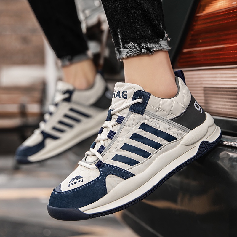 Giày sneaker nam phong cách trẻ trung năng động, thiết kế mới lạ, lên chân cực đẹp - Mã sản phẩm: V221