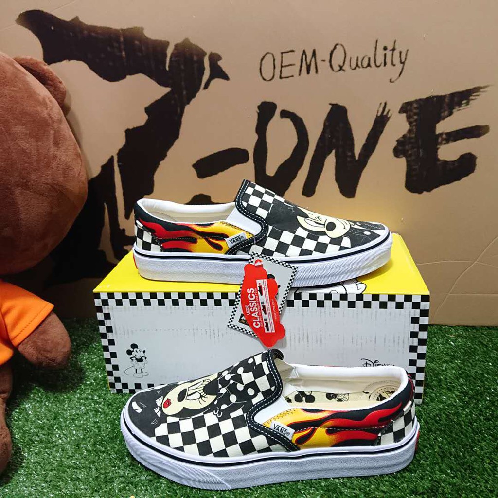 Giày Lười Vải Canvas In Hình Chuột Mickey / Minnie Đáng Yêu