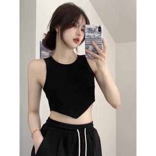 Áo ba lỗ vạt nhọn