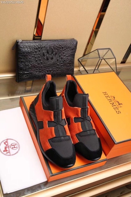 Giày nam các hãng