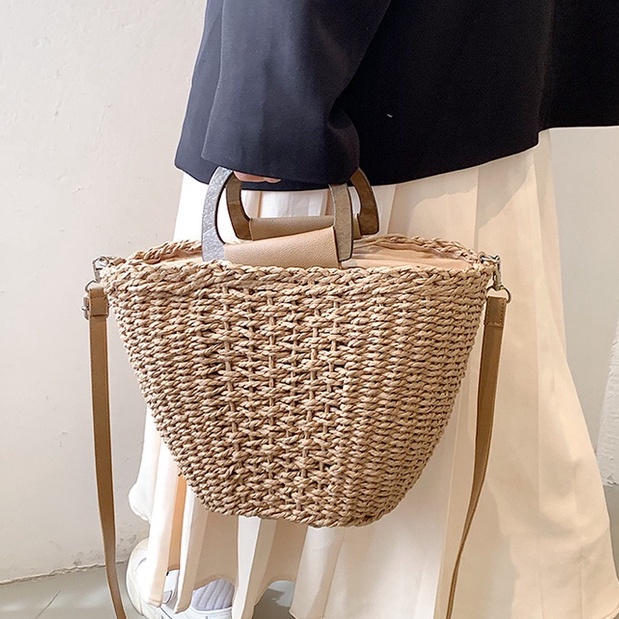 Túi cói xô Bucket quai gỗ lép cầm tay - đeo chéo đeo vai (New Arrial)