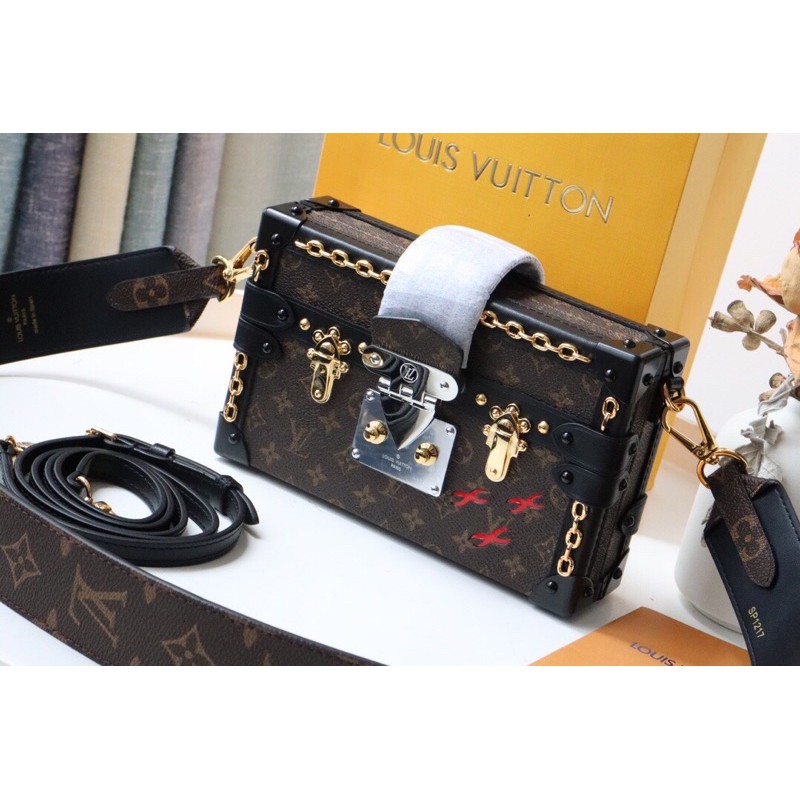 Cặp/Túi đeo chéo dáng hộp Louis Vuitton LV Petite Malle cao cấp hàng 1-1 vip thiết kế mới độc đáo