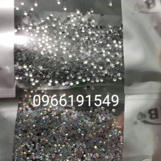 Đá yhb size 3 ( trắng or 7màu)