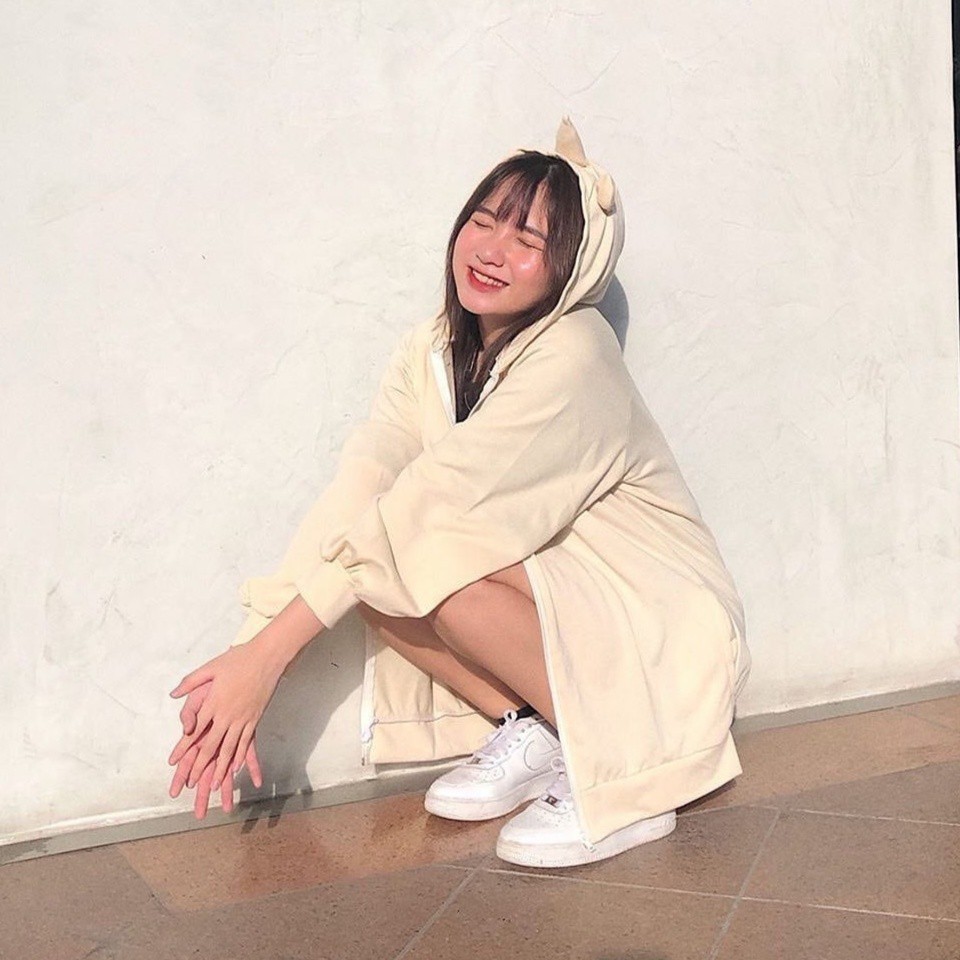 Áo khoác nam nữ chui đầu mẫu cao cấp với chất liệu nỉ ngoại form rộng sành điệu hoạ tiết Ngựa unicon | BigBuy360 - bigbuy360.vn