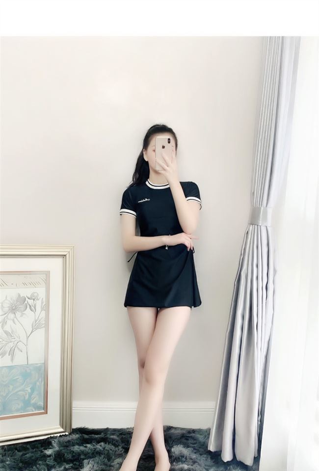 Bộ Đồ Bơi Hai Mảnh Thời Trang Hàn Quốc 2021 | BigBuy360 - bigbuy360.vn