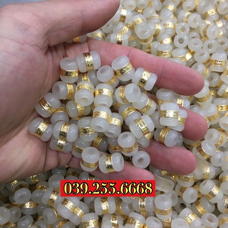 Lu Thống Bạch Ngọc Khảm Vàng tặng kèm dây đỏ đeo cổ