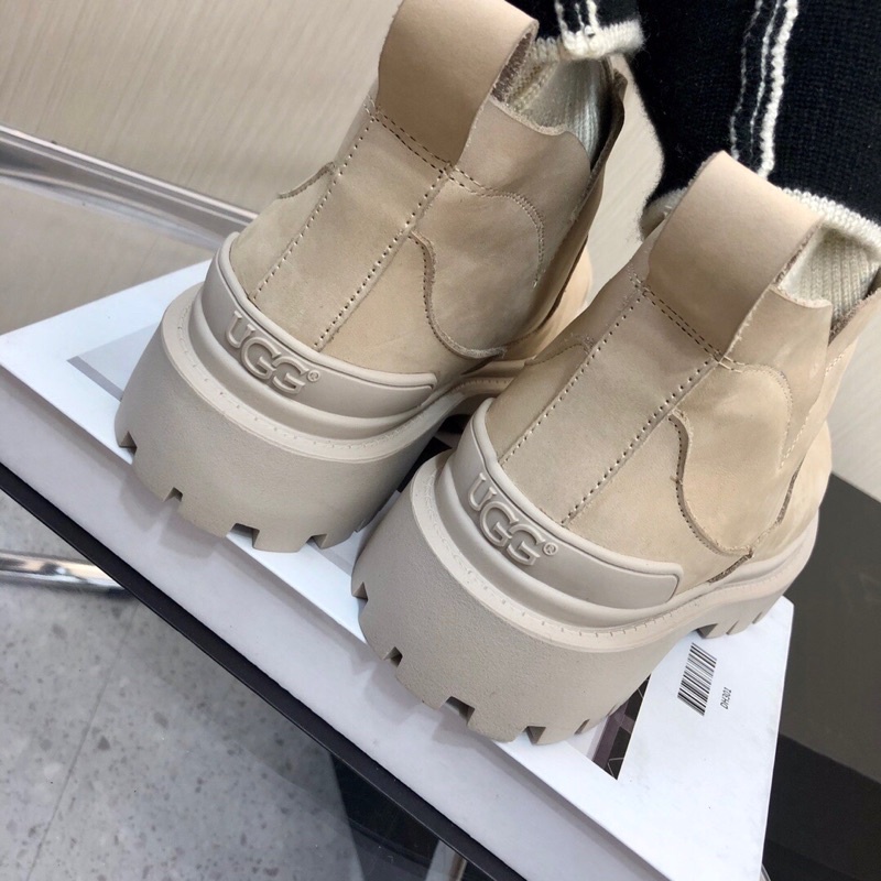 Bốt len cổ cao phối da nhung cao cấp UGG