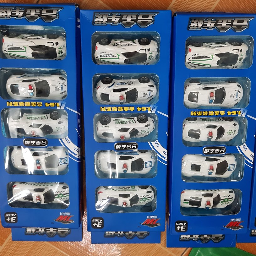 Xe ô tô cảnh sát mini die cast bằng hợp kim và nhựa tỉ lệ 1:64