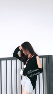 Áo khoét vai trơn