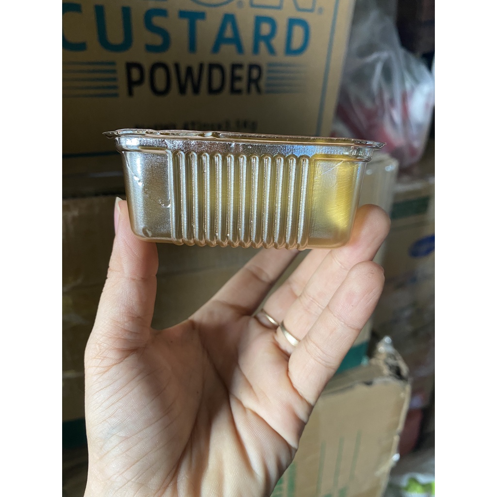 Bịch 100 khay nhựa cỡ 9 150g màu vàng đựng bánh trung thu