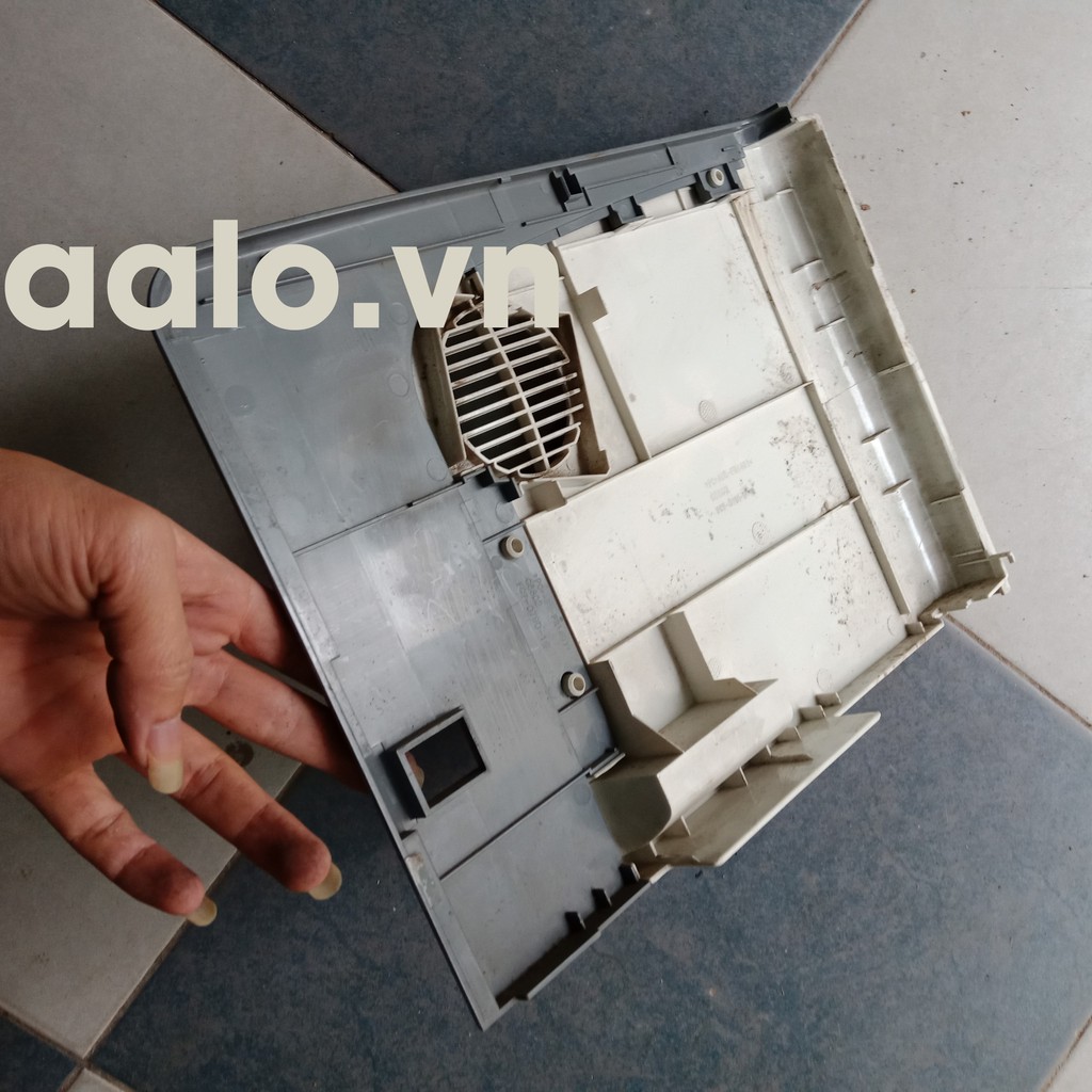 Mặt ốp bên nguồn máy in Canon 3300