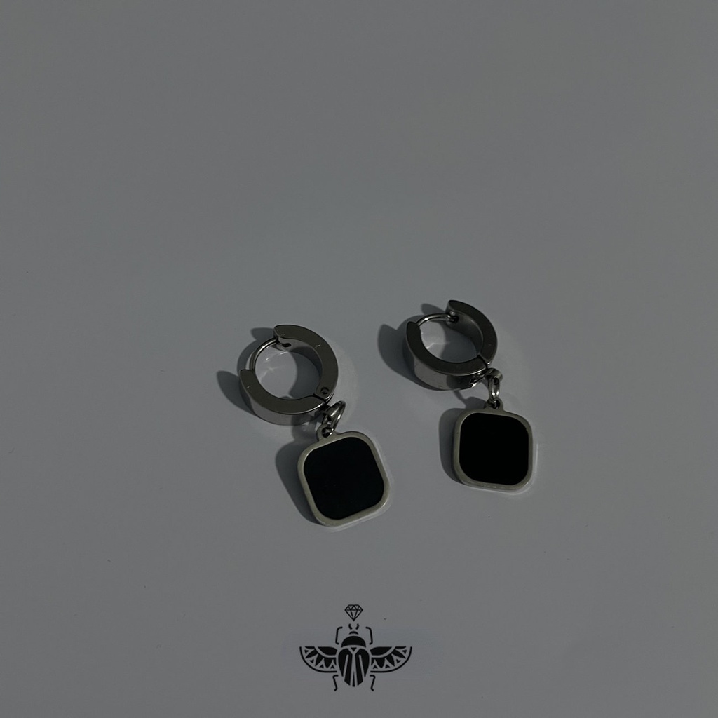 Khuyên Tai Thép Titan Không Gỉ Màu Đen Cá Tính Cho Cặp Đôi