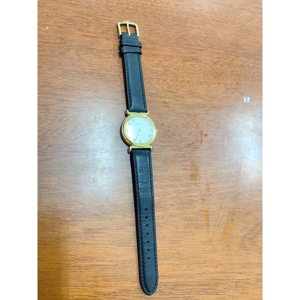 Đồng hồ si nữ hiệu Seiko, cọc số la mã dây da