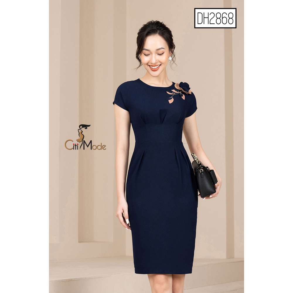 Đầm ôm công sở xanh than đính hoa vai chất vải co giãn cao cấp DH2868