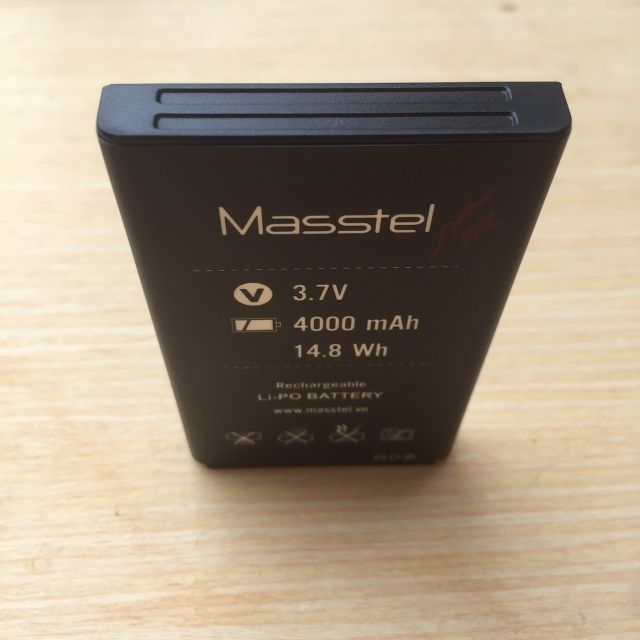 Pin Masstel Big 40 Chính hãng- Dung lượng 4000 mAh- Bảo hành 6 tháng