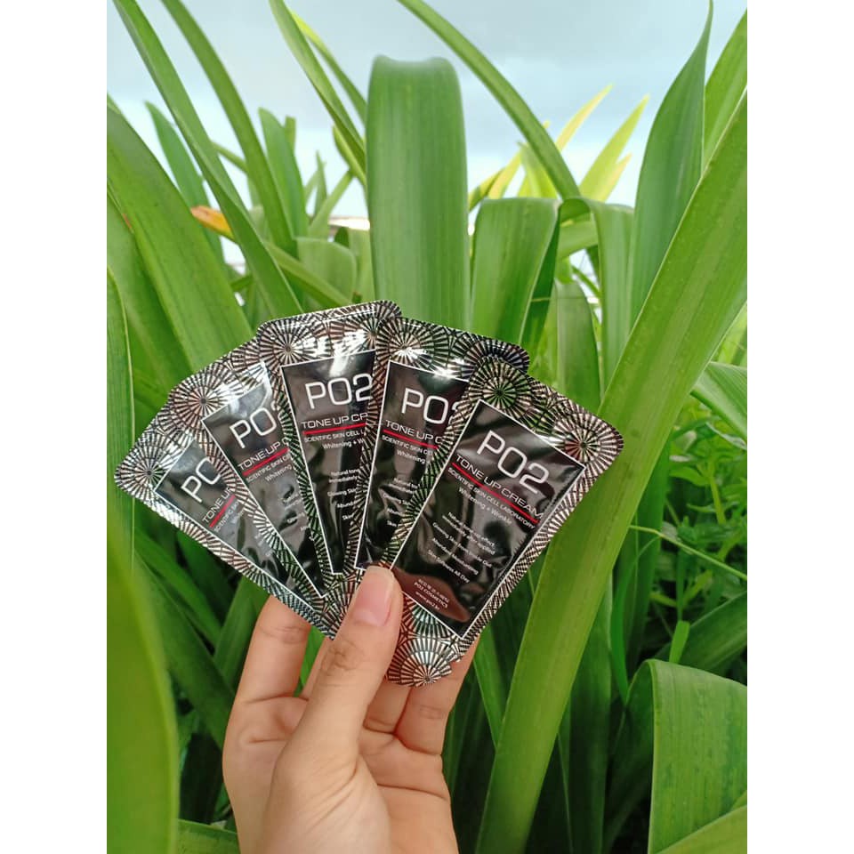 Kem Làm Trắng Da Oroche PO2 Tone Up Cream dạng gói