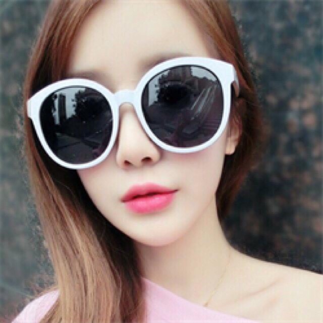 Kính mát nam nữ gọng tròn thời trang phong cách ulzzang đẹp giá rẻ đi biển chống tia UV EMOJI 010