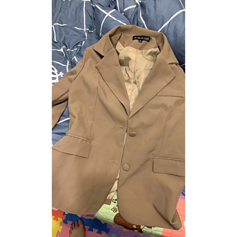 ÁO BLAZER CÓ ĐỆM VAI 2 LỚP HÀNG QUẢNG CHÂU HOTTREND | BigBuy360 - bigbuy360.vn