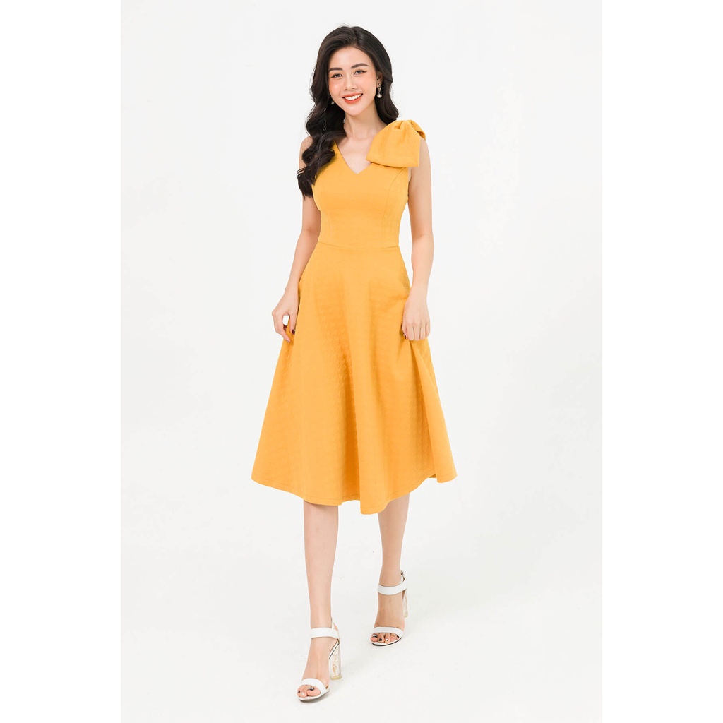 Đầm Dạ Hội SHE'S BACK Sát Nách Nơ Vai S63I20Q021