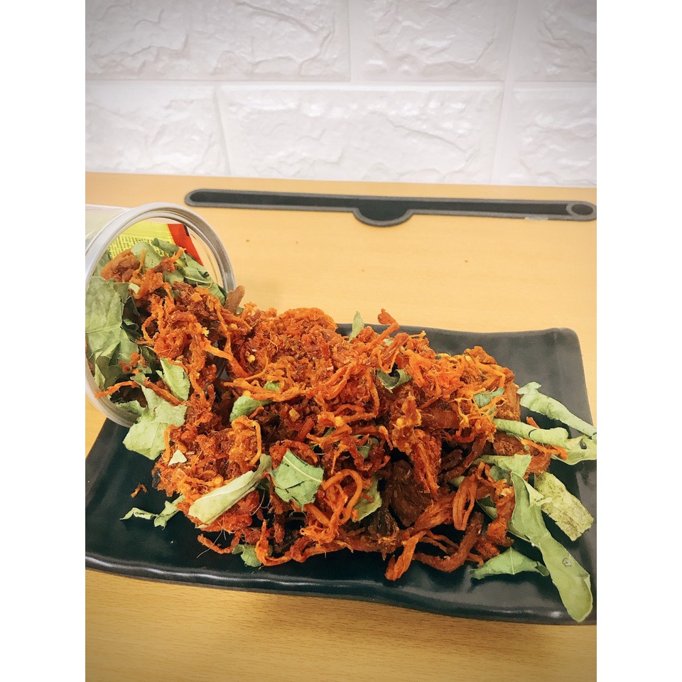 Khô Bò Sợi Lá Chanh Lon Pet 250g 🐄Sạch Chất Lượng🐄Khô Bò Nguyên Chất 100% và Không Phẩm Màu Hóa Chất | BigBuy360 - bigbuy360.vn