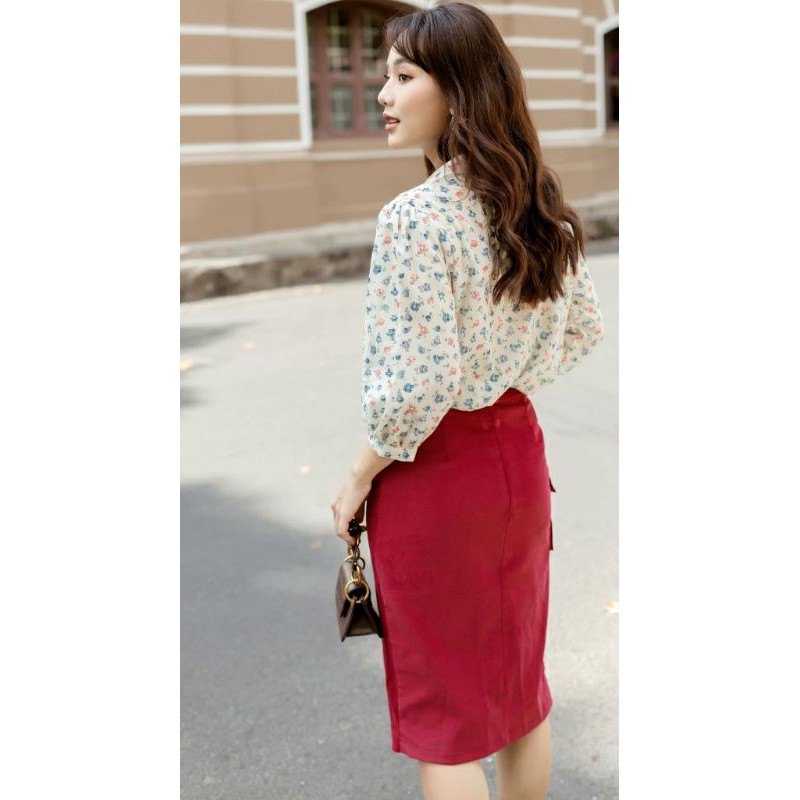 Chân váy bút chì nhung tăm đỏ đô