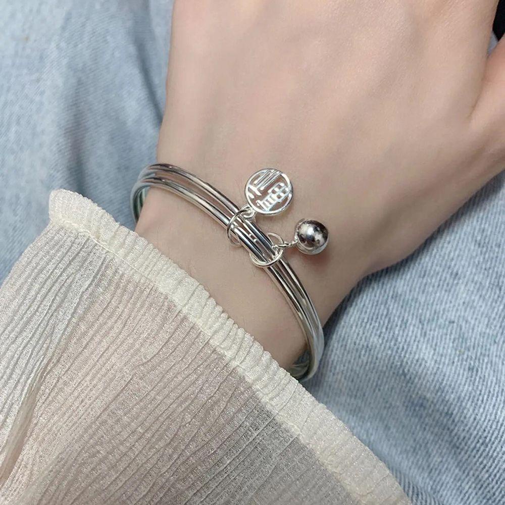 Vòng Tay Hai Lớp Gắn Chuông Dễ Thương Sang Trọng Cho Cặp Đôi