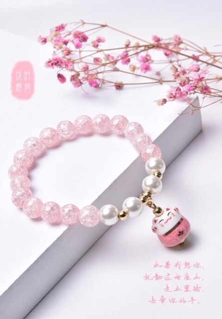 Vòng tay mèo may mắn