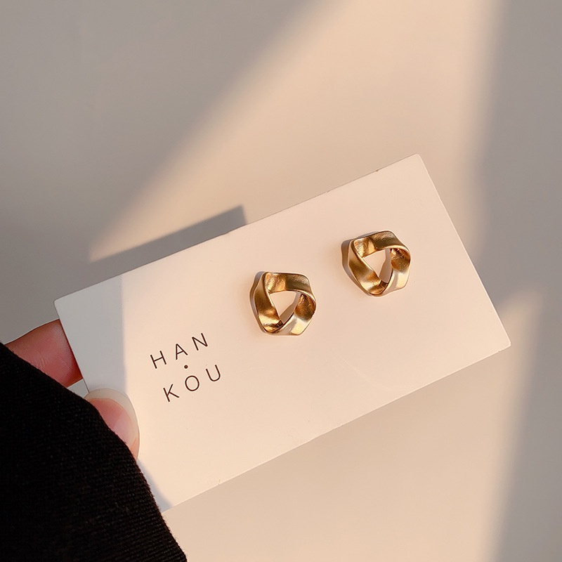 Khuyên Tai Nữ Hình Tam Giác Thời Trang Châu Âu