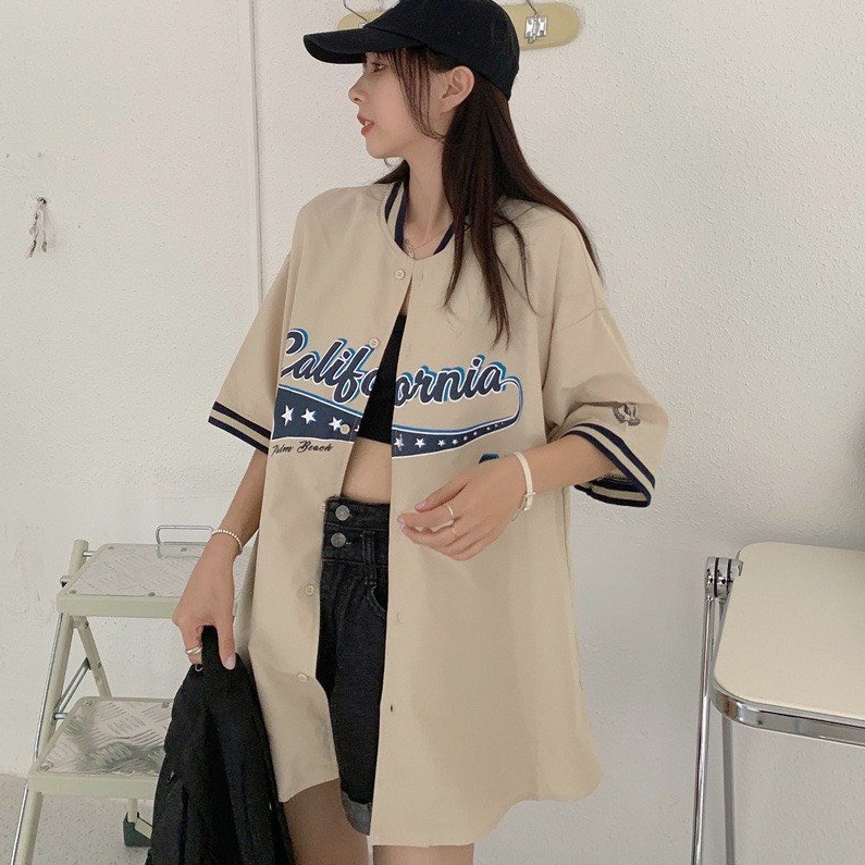 Áo sơ mi cộc tay kiểu dáng bomber unisex Áo sơ mi tay lỡ có cổ bomber trung năng động cho các bạn trẻ