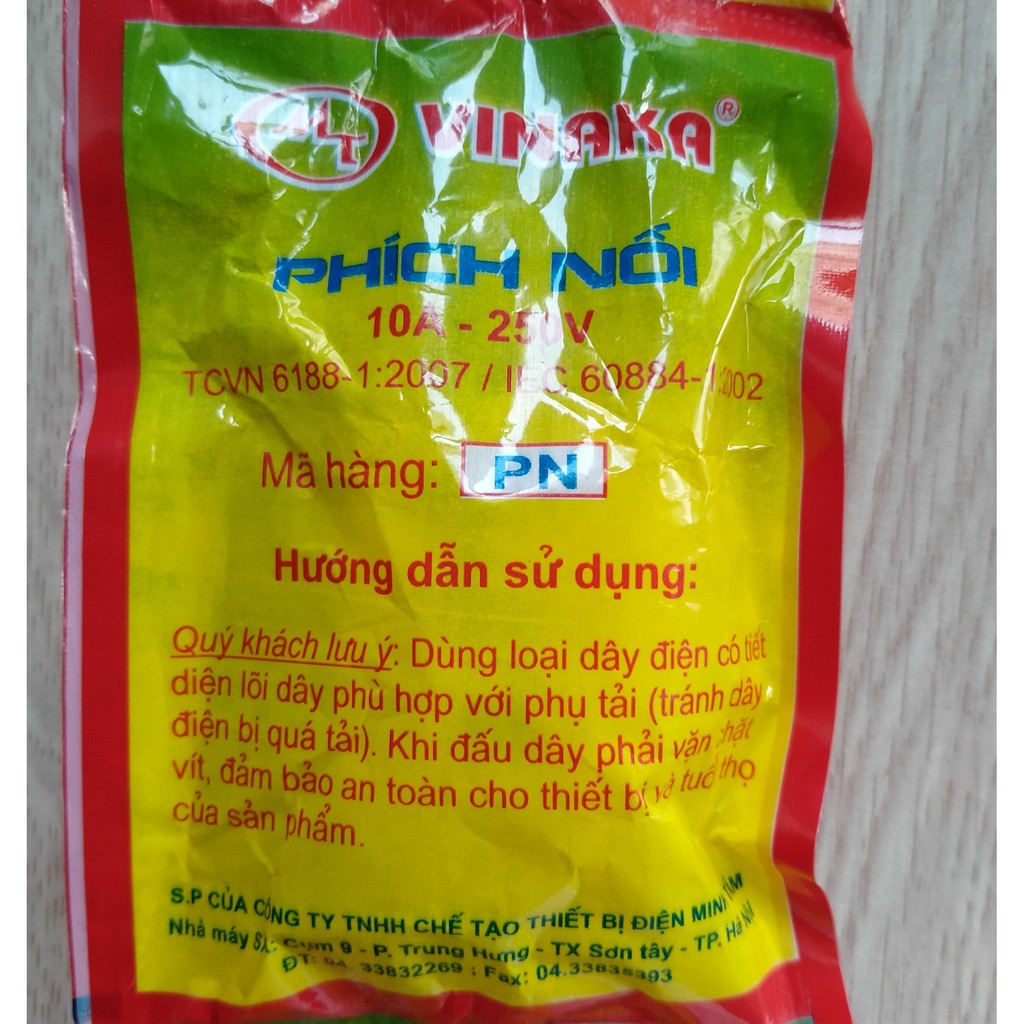 Phích Cắm Chân Dẹt 10A, Phích Cắm Âm 10A Vinaka