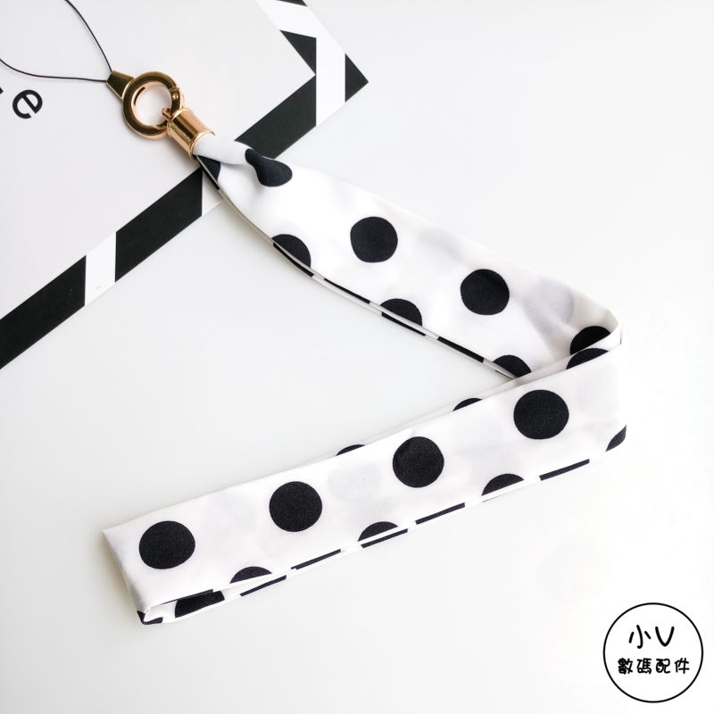 Dây Đeo Điện Thoại Họa Tiết Dễ Thương