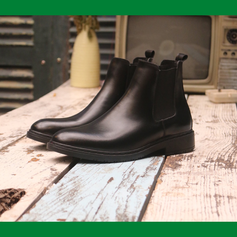 Giày Chelsea Boots Classic - Lucas Shoes, Da bò Nguyên Tấm, Khâu Đế, Cao Cổ