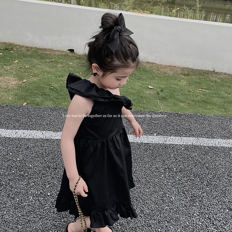 Đầm Không Tay Hở Vai Màu Đen Thời Trang Mùa Hè Dành Cho Bé Gái
