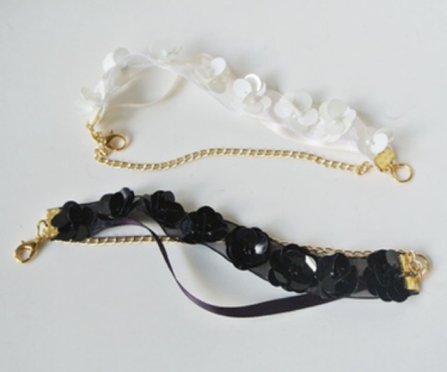 Vòng tay hoa handmade