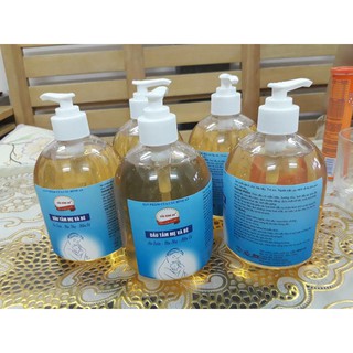 DẦU TẮM MẸ VÀ BÉ CẦU BÌNH AN