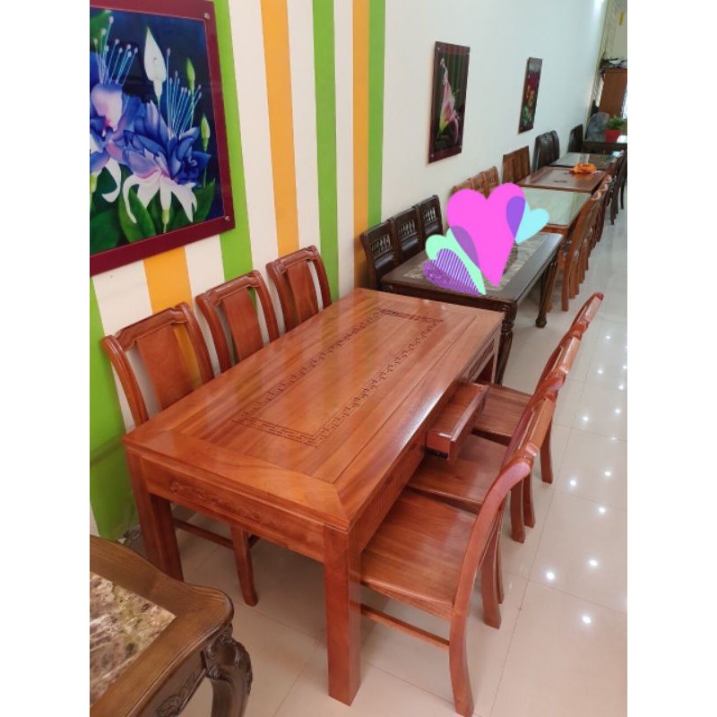 Bàn ghế ăn bằng gỗ xoan đào tự nhiên 100% (hàng kỹ)