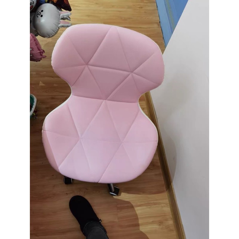 Ghế eames tam giác chân xoay .ghế làm việc-nhiu mau(tam giác bánh xe .hàng đặt không có săn) | BigBuy360 - bigbuy360.vn