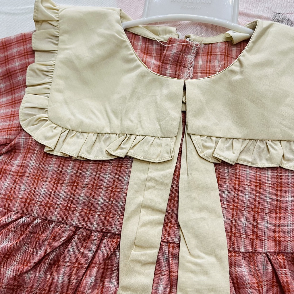 Váy Babydoll Tay Dài kết hợp họa tiết kẻ caro Cho Bé 10-18 kg