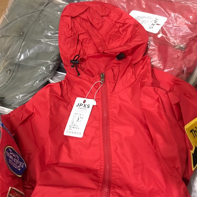 Áo khoác gió nam màu đỏ(shop còn có màu đen, ghi)