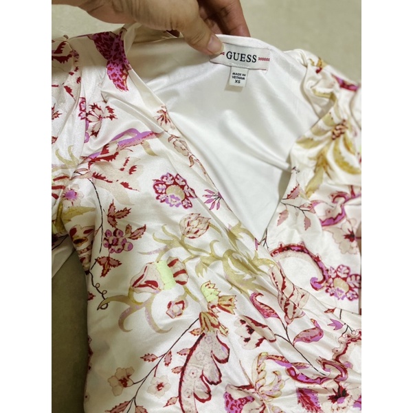 Đầm Guess siêu đẹp dáng body