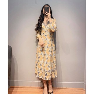 ĐẦM REN CỔ V DÀI TAY