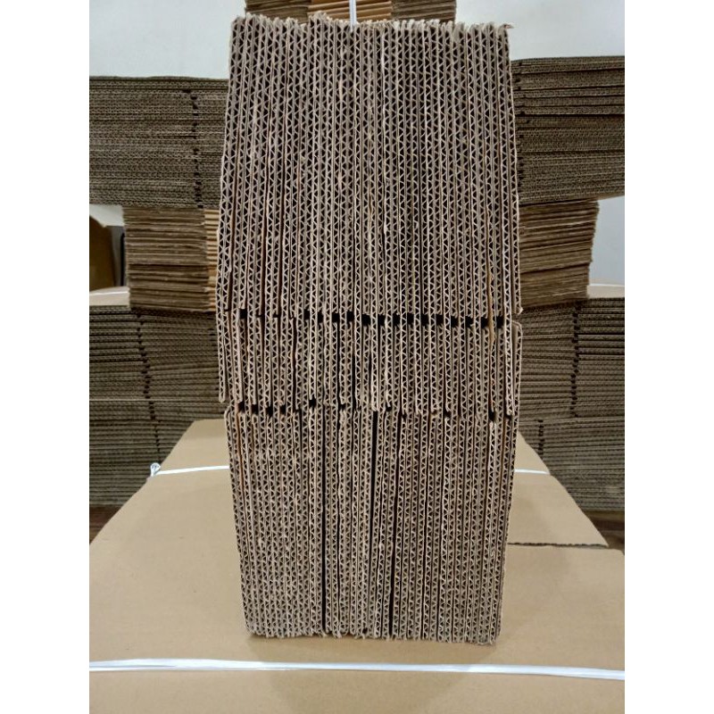 25x15x10 Combo 50 hộp carton 3 lớp giá tại xưởng, mua buôn liên hệ